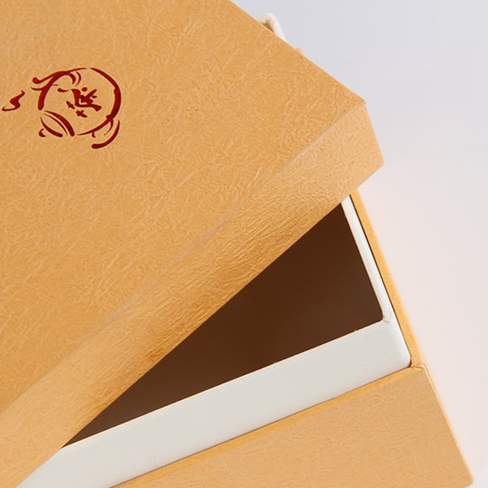 翻蓋的保健品包裝已經(jīng)過氣，定做天地蓋c位出道